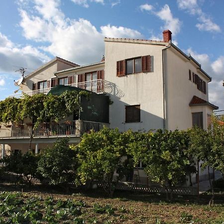 Apartments With A Parking Space Kastel Stafilic, Kastela - 5219 외부 사진