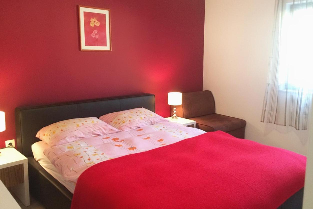 Apartments With A Parking Space Kastel Stafilic, Kastela - 5219 외부 사진