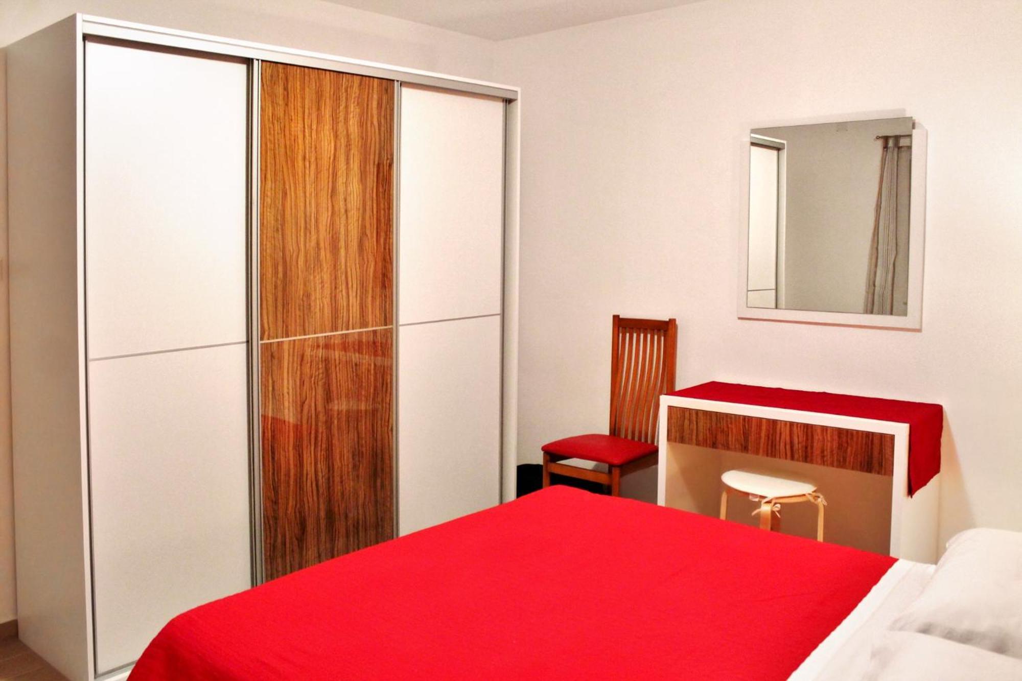 Apartments With A Parking Space Kastel Stafilic, Kastela - 5219 객실 사진