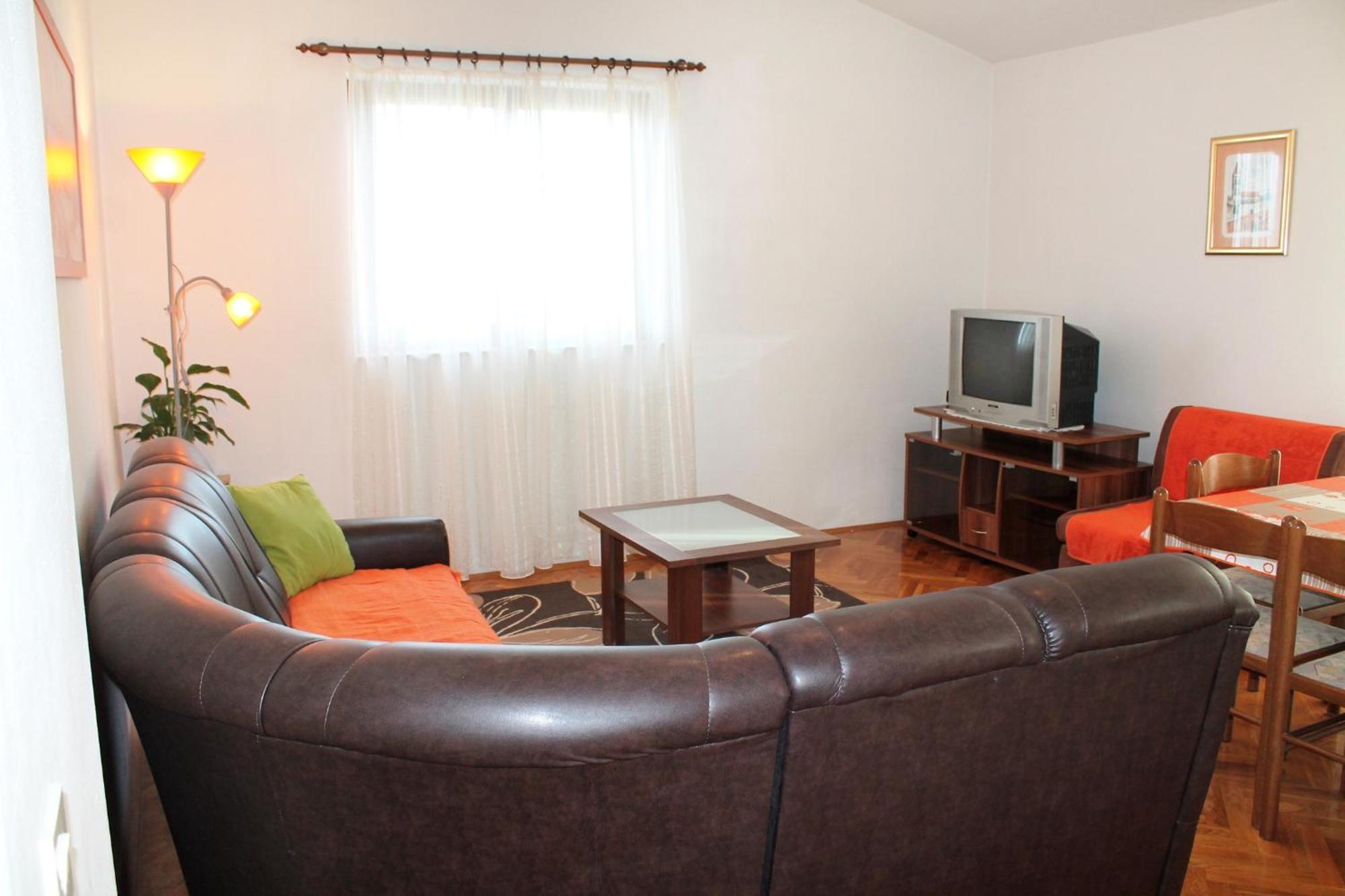 Apartments With A Parking Space Kastel Stafilic, Kastela - 5219 객실 사진